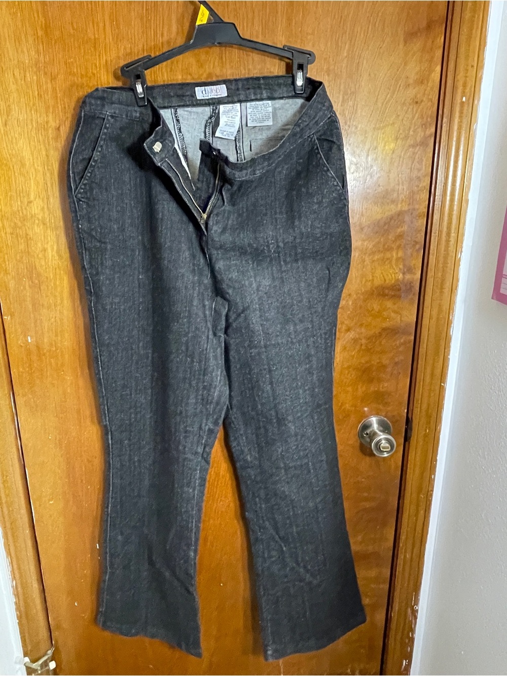 DN Co. denim and Company women’s black jeans size 14